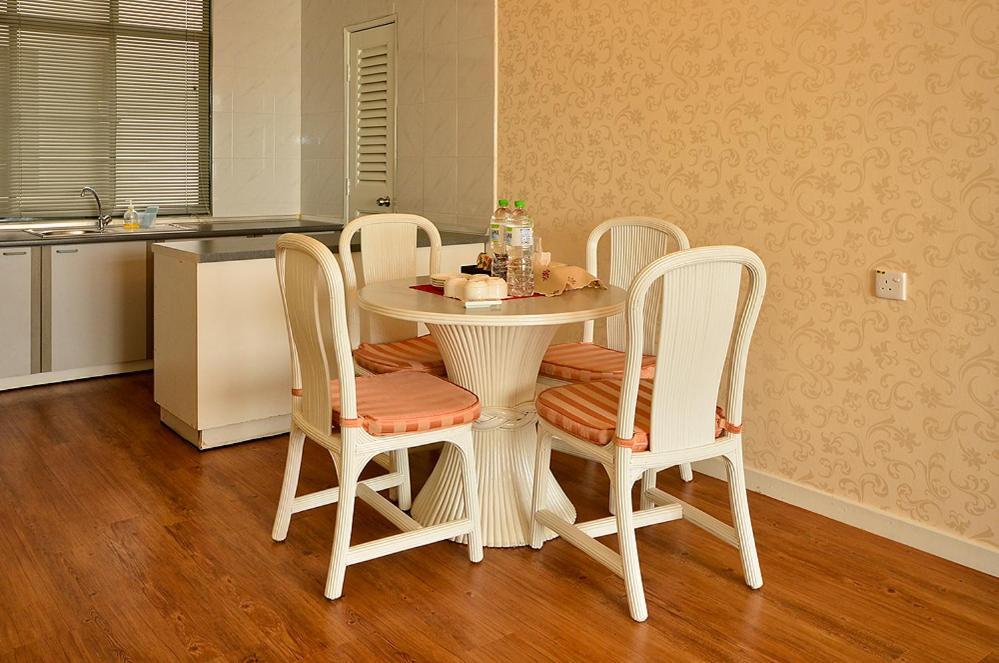 Malacca Jetty Suites Apartments חדר תמונה